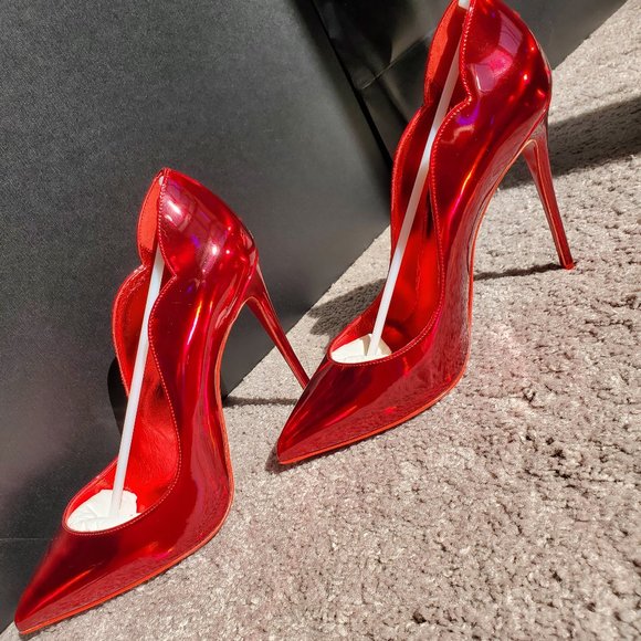 CHRISTIAN LOUBOUTIN Hot Chick 100 metallic patent red pumps 39 - Picture 7 of 16